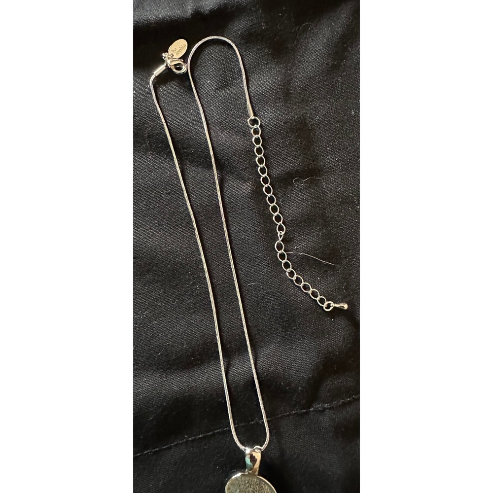 Lia Sophia Silver Tone Blue Teal Resin Oval Pendant Snake Chain Necklace - Picture 4 of 8